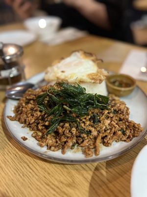 Khamdee Thai Cookhouse by null