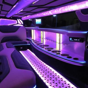 Xtreme Limousine - INSIDE OF CHRYSLER - Limos Near Me - Tucson, Arizona Xtreme Limousine - INSIDE OF CHRYSLER - Limos Near Me - Tucson, Arizona
