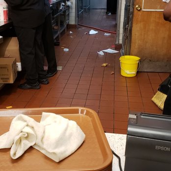 KFC - Fast Food Near Me - Coffeyville, Kansas KFC - Fast Food Near Me - Coffeyville, Kansas