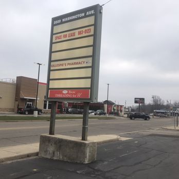 Eyebrow Threading for you - Threading Services Near Me - Saint Joseph, Michigan