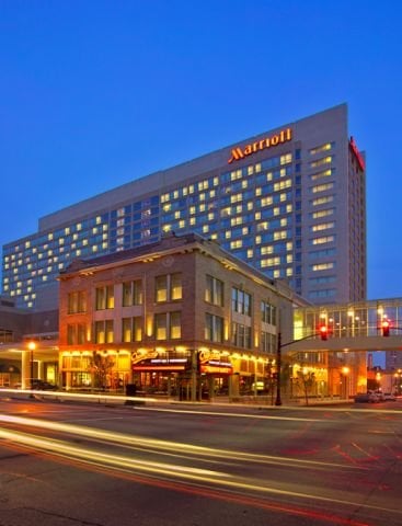 Louisville Marriott Downtown - wedding in Louisville, KY