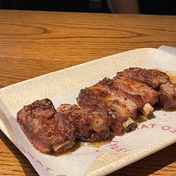 Tapeo - Costillas de cerdo - Tapas Bars Near Me - Barcelona, B Tapeo - Costillas de cerdo - Tapas Bars Near Me - Barcelona, B