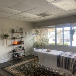 Liza Boheme - Liza Boheme massage therapy