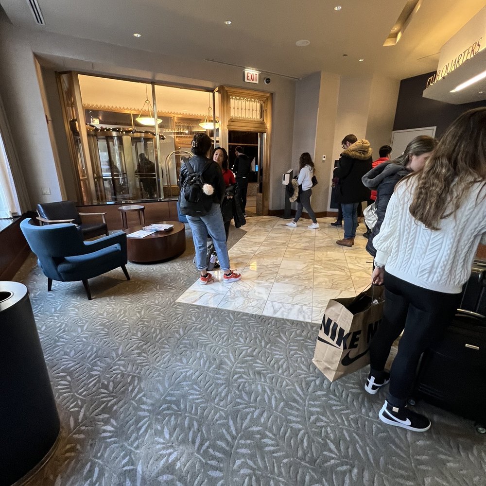 River Hotel - Check in area - Hotels Near Me - Chicago, Illinois River Hotel - Check in area - Hotels Near Me - Chicago, Illinois