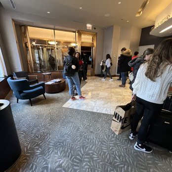 River Hotel - Check in area - Hotels Near Me - Chicago, Illinois River Hotel - Check in area - Hotels Near Me - Chicago, Illinois