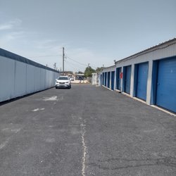 Armor Self Storage - Wide Driveway nearby Management Office