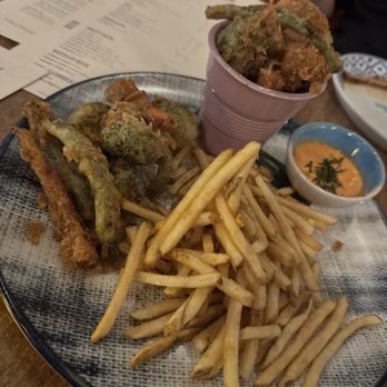 Jay Nok - Nok's Fen Fry - Thai Near Me - Vancouver, British Columbia