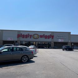 Piggly Wiggly