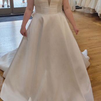 Wedding Belles - What I paid for - Bridal Near Me - Clarksville, Tennessee Wedding Belles - What I paid for - Bridal Near Me - Clarksville, Tennessee