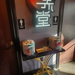 Ichiddo Ramen - Hallway