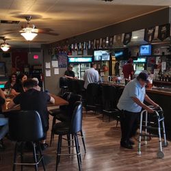 John S. McCain III VFW Post 7401 - Great bar, cheap drinks!