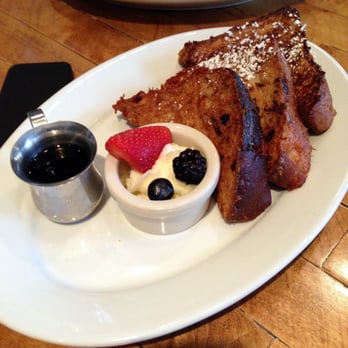 Oddfellows - french toast with syrup, creme fraiche,  and berries - Breakfast & Brunch Near Me - Dallas, Texas