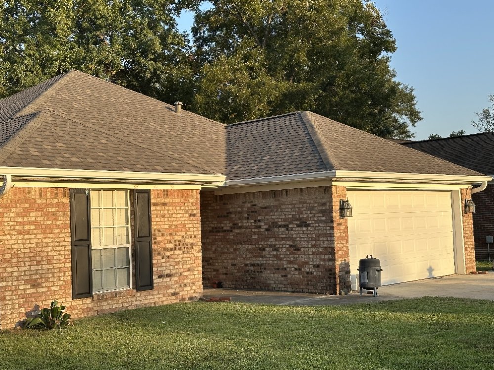 Slide of B&B Roof & Gutter