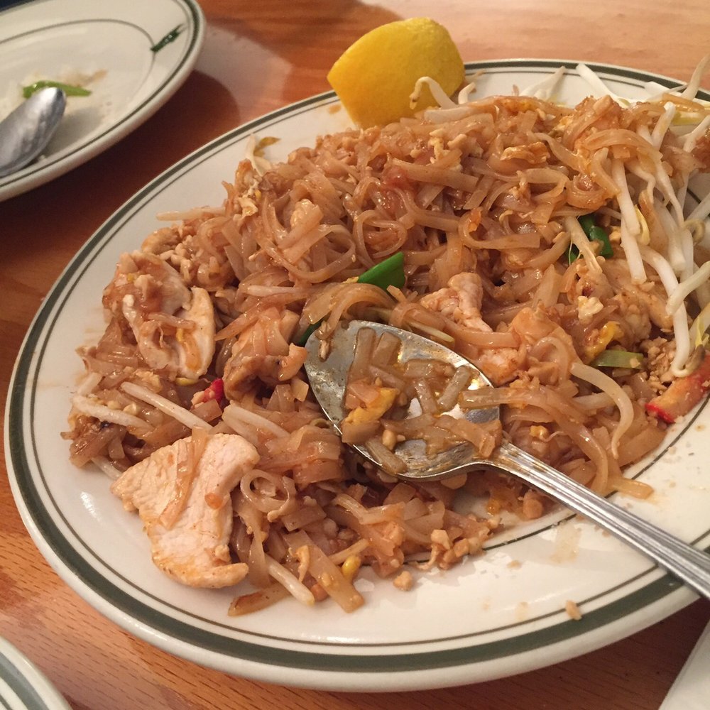 Amina Thai - Chicken Pad Thai - Thai Near Me - Rockville, Maryland Amina Thai - Chicken Pad Thai - Thai Near Me - Rockville, Maryland