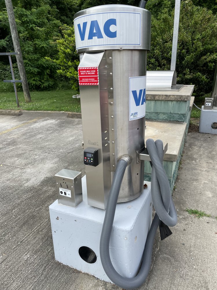 CHATHAM AUTO SPA Updated August 2024 13 Photos 517 West St