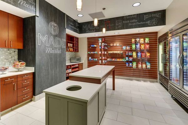 DoubleTree by Hilton St. Louis Forest Park by null