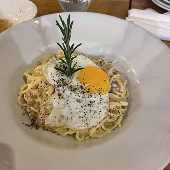 Pinocchio's Pizza - Carbonara - Pizza Near Me - Pasadena, California