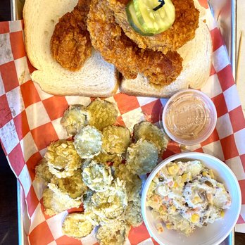 Underdog Hot Chicken - Combo 2 - Chicken Wings Near Me - Boston, Massachusetts Underdog Hot Chicken - Combo 2 - Chicken Wings Near Me - Boston, Massachusetts