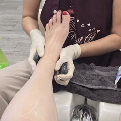 Hot rock massage