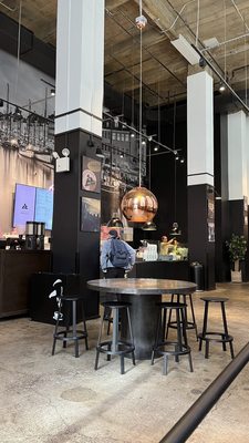 JOE & THE JUICE by null