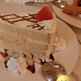 Cielito Cafe - Tres leches - Breakfast & Brunch Near Me - Houston, Texas