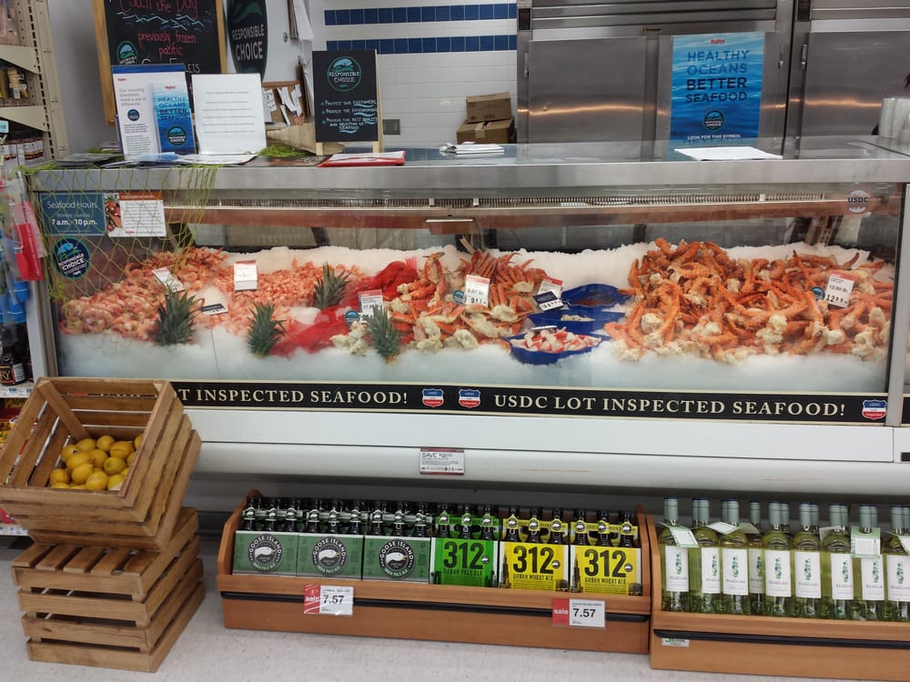 HYVEE Updated October 2024 25 Reviews 6001 Village Dr, Lincoln, Nebraska Grocery