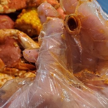 The Juicy Crab - Duluth - I can see through can u see any food Bcus I can't - Seafood Near Me - Duluth, Georgia