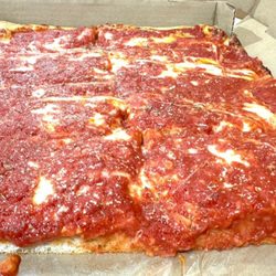 Kate & Al's Pizza - Grandma pie