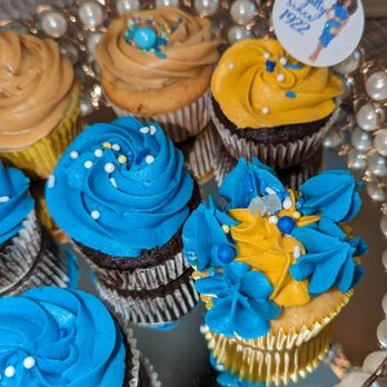 Mickey Munch - Cupcakes - Desserts Near Me