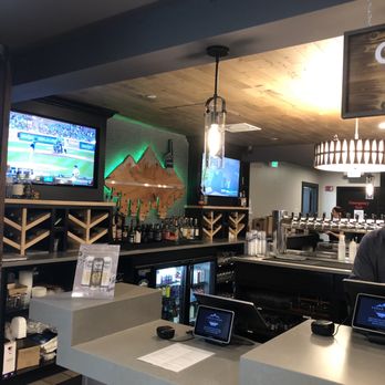 Urban Lodge Brewing - Bar area. - Brewpubs Near Me - Hartford, Connecticut Urban Lodge Brewing - Bar area. - Brewpubs Near Me - Hartford, Connecticut