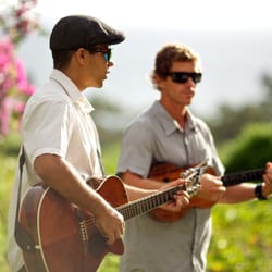 Barefoot Minded - Oren and Junior at my wedding ceremony at Gannon's