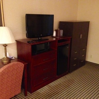 Comfort Inn & Suites - King suite - Hotels Near Me - Carneys Point, New Jersey Comfort Inn & Suites - King suite - Hotels Near Me - Carneys Point, New Jersey