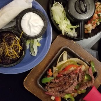 Pablo's Mexican Restaurant - Lunch-sized steak fajita...it was good but nothing outstanding. - Mexican Near Me - Shakopee, Minnesota Pablo's Mexican Restaurant - Lunch-sized steak fajita...it was good but nothing outstanding. - Mexican Near Me - Shakopee, Minnesota