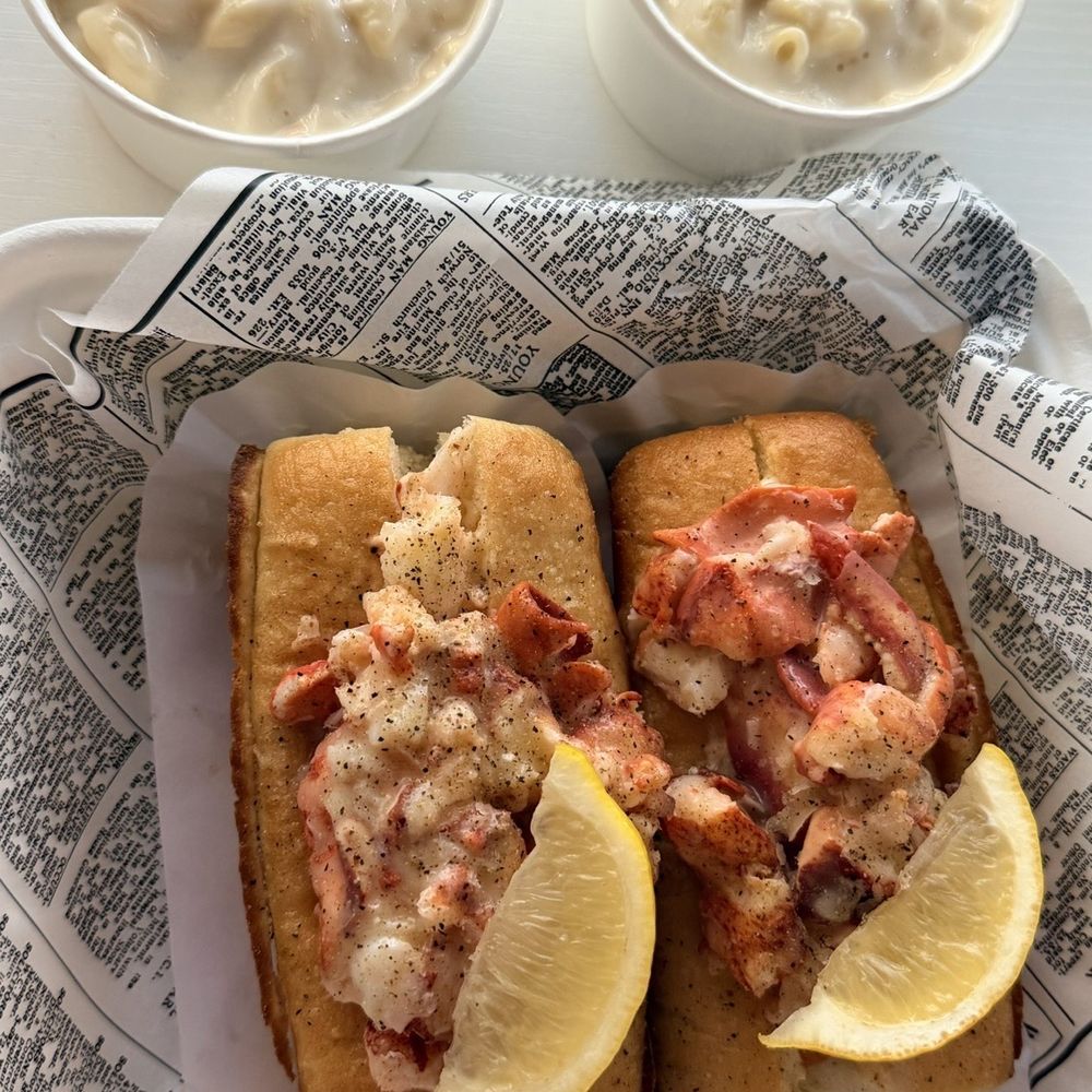 Lobster West - Lobster Roll | Mac & Cheese - Seafood Near Me - Encinitas, California Lobster West - Lobster Roll | Mac & Cheese - Seafood Near Me - Encinitas, California