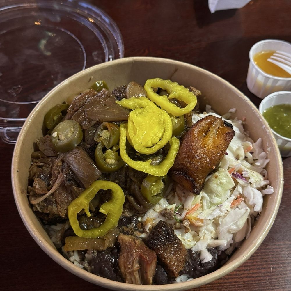La Desi Plate