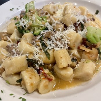 Carlos And Carlos - Gnocchi Di Casa - Italian Near Me - Wilmette, Illinois Carlos And Carlos - Gnocchi Di Casa - Italian Near Me - Wilmette, Illinois