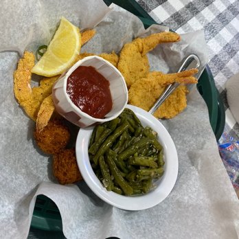 Flying Fish - Fried shrimp basket - Seafood Near Me - Dallas, Texas Flying Fish - Fried shrimp basket - Seafood Near Me - Dallas, Texas
