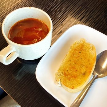 Fairwood Cafe - Complimentary vegetable soup with garlic bread - Hong Kong Style Cafe Near Me - Newark, California