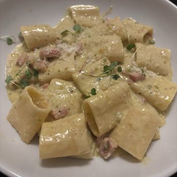 Al'Lupo Ristorante - Pistachio cream pasta - Italian Near Me - Cincinnati, Ohio