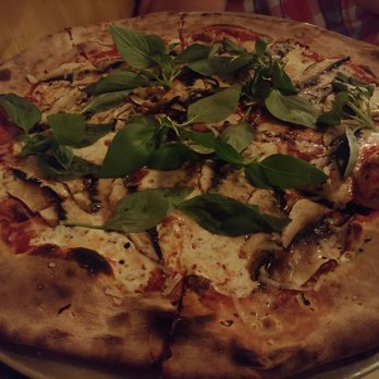 Lucali - Classic pizza. Thin, crispy, fresh. Melts in your mouth - Pizza Near Me - Brooklyn, New York Lucali - Classic pizza. Thin, crispy, fresh. Melts in your mouth - Pizza Near Me - Brooklyn, New York
