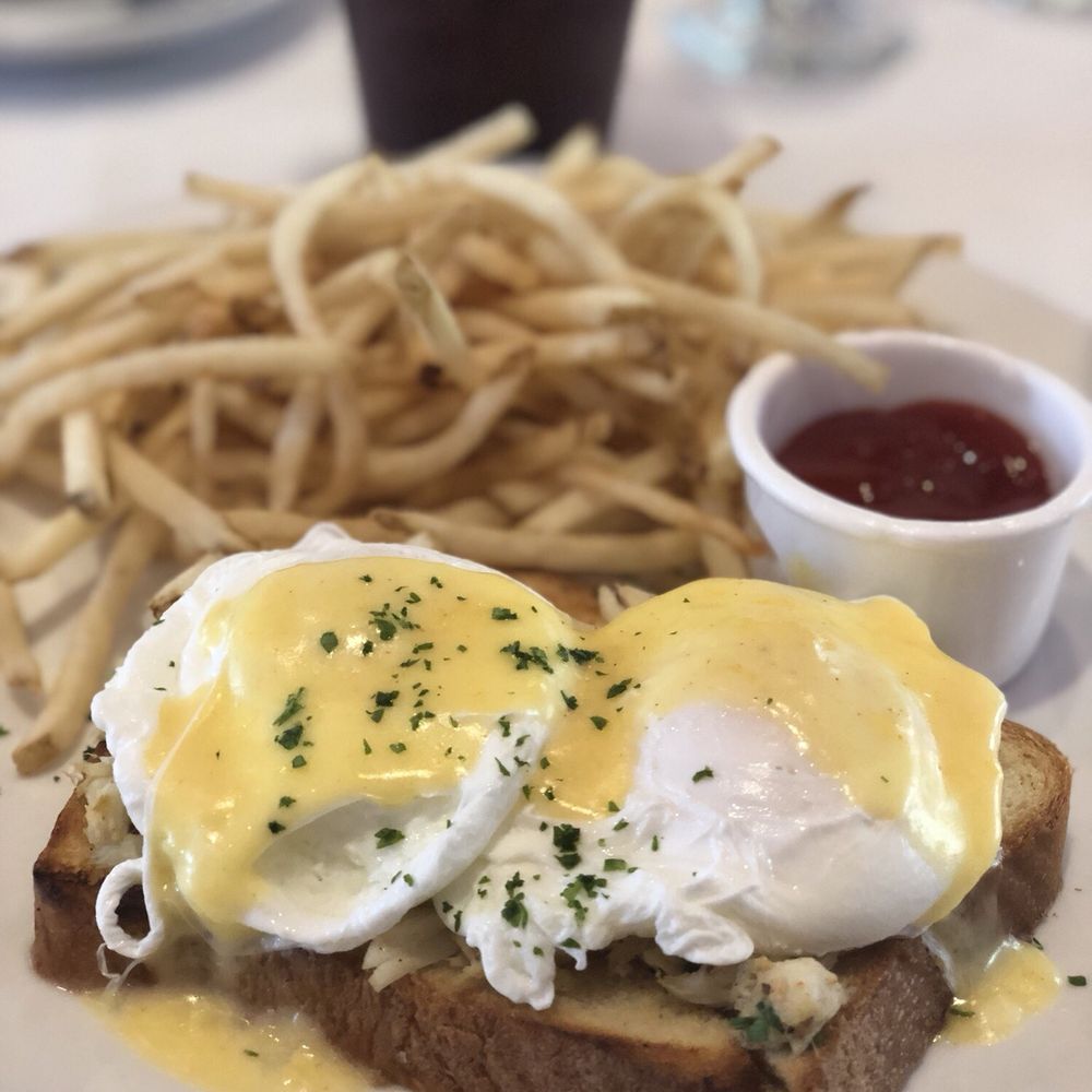 Peacock Cafe - Wine Bars Near Me - Washington, DC, District of Columbia