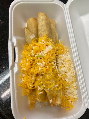 Roberto's Taco Shop Harmon Square by null