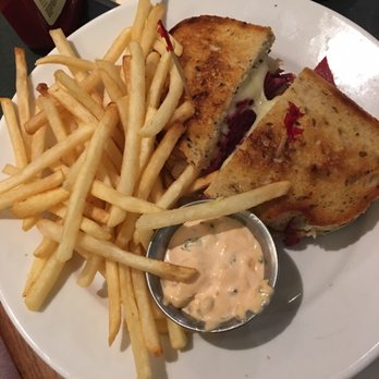 Brass Door - Ruben and Fries - American Near Me - San Ramon, California Brass Door - Ruben and Fries - American Near Me - San Ramon, California