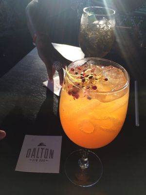 Dalton Gin Bar by null