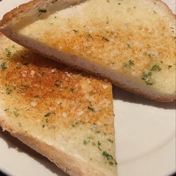 Final Approach - Garlic bread - American Near Me - Milwaukee, Wisconsin