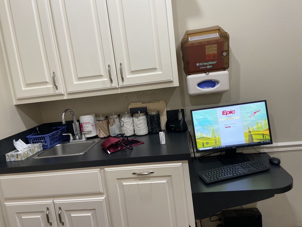 DANIEL, CLINIC Updated October 2024 5326 Oak St, Saint Francisville