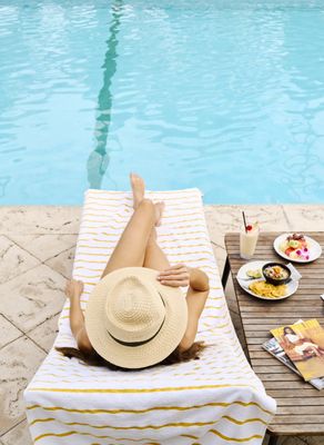 Kimpton Surfcomber Hotel by null