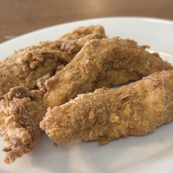 Maple Street Biscuit Company - 3 Pc Chicken Tender Basket - Breakfast & Brunch Near Me - Mason, Ohio Maple Street Biscuit Company - 3 Pc Chicken Tender Basket - Breakfast & Brunch Near Me - Mason, Ohio