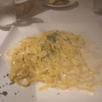 Mezza Luna - Fettuccine Alfredo - Italian Near Me - Smyrna, Georgia Mezza Luna - Fettuccine Alfredo - Italian Near Me - Smyrna, Georgia