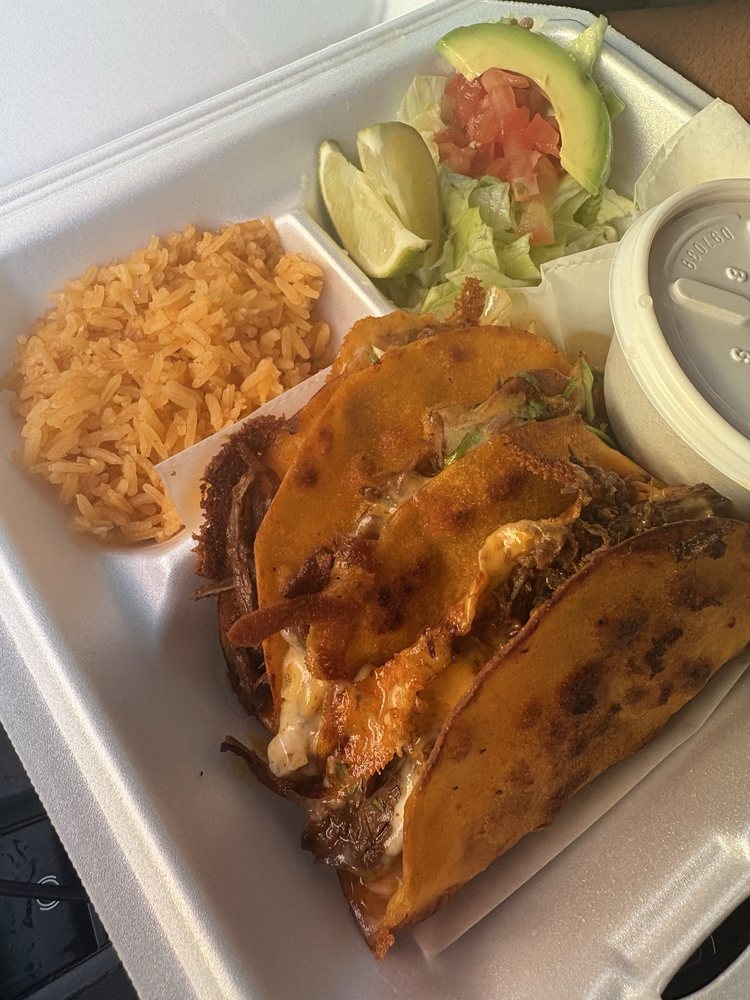 Food from Amigos 70th Street